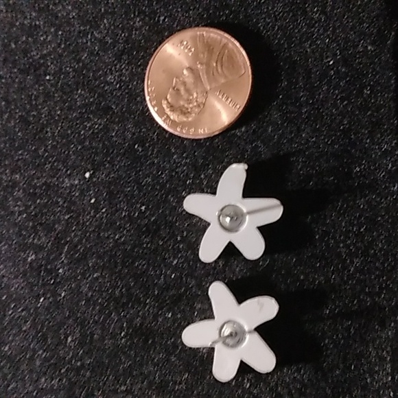 ENAMELED STARS🇪🇹"Buy 1 Get 1 Free"🇪🇹 Least expensive item is free.🇪 - Picture 4 of 4